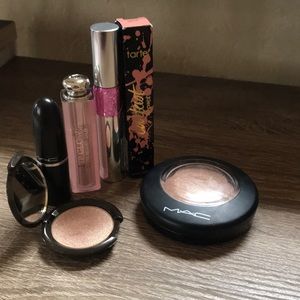 High end make up bundle